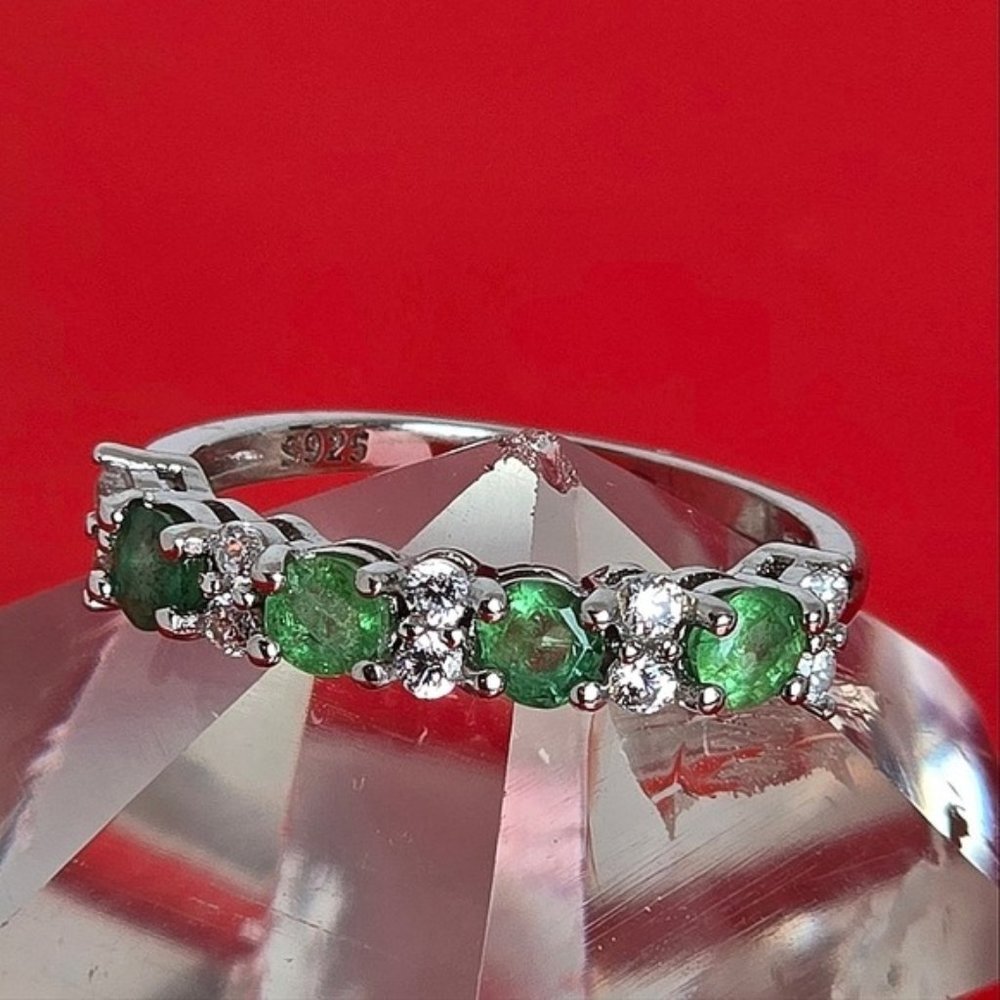 925 Sterling Silver Ring with Natural Emerald & CZ